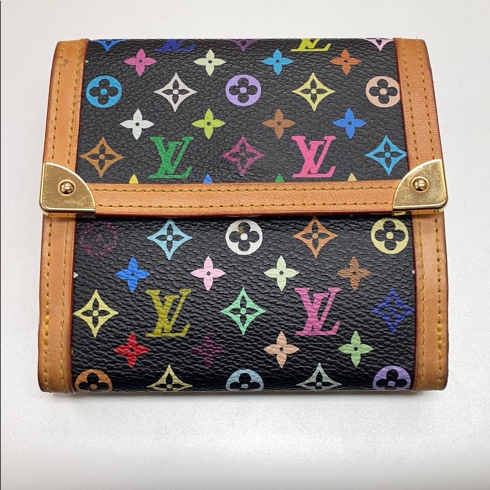 Limited Edition LV wallet!